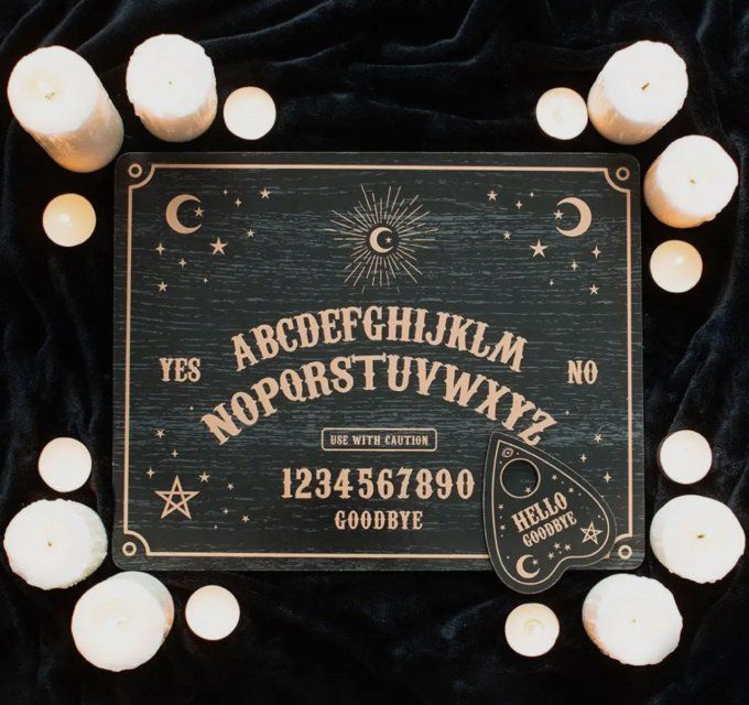 Planche ouija classique noire