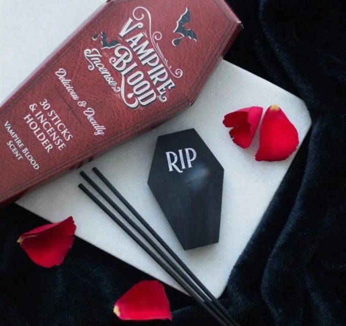 Bâtonnets d'encens et porte encens cercueil Vampire Blood