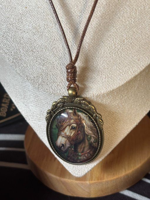 Collier Cheval fantasy