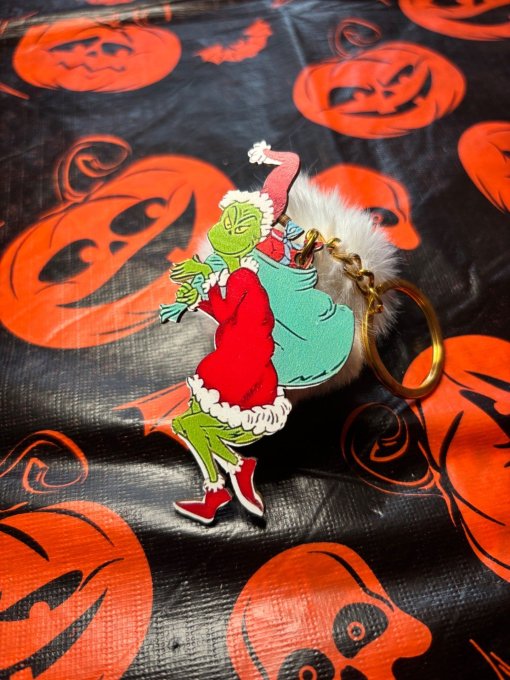 Porte clefs grinch voleur de cadeaux