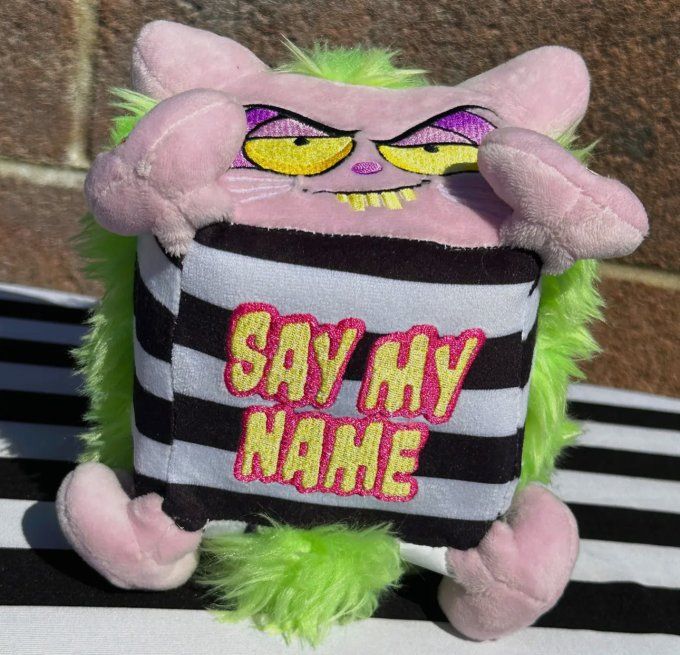 Peluche beetleBoo taille signature