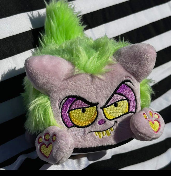Peluche beetleBoo taille signature